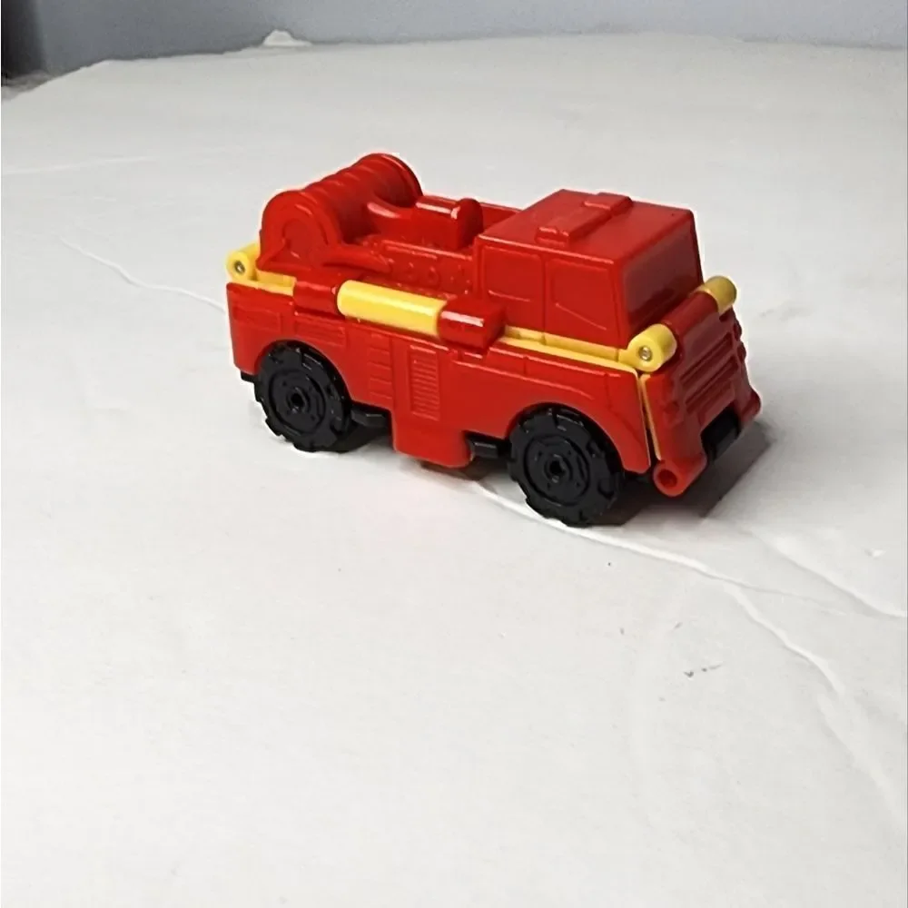 TM Duby Toys Flip Car Firetruck/Front Loader Red and Yellow 2 in 1 Auldey Europe
